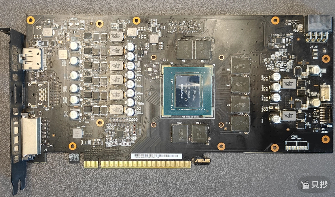 清除旧硅脂和导热垫