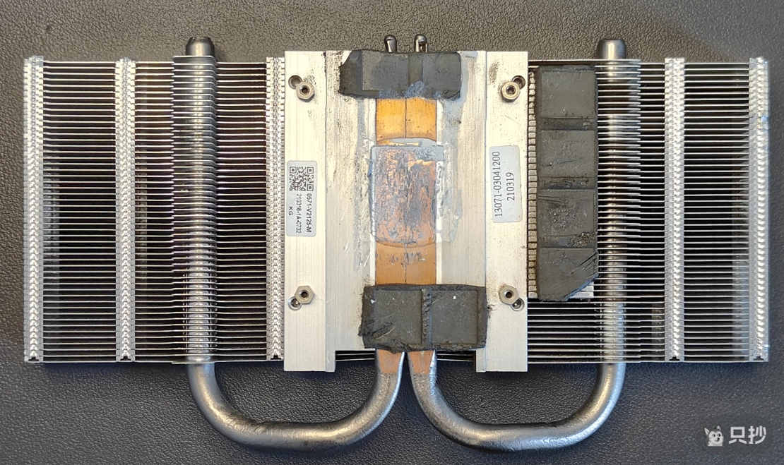 清理热管和散热鳍片