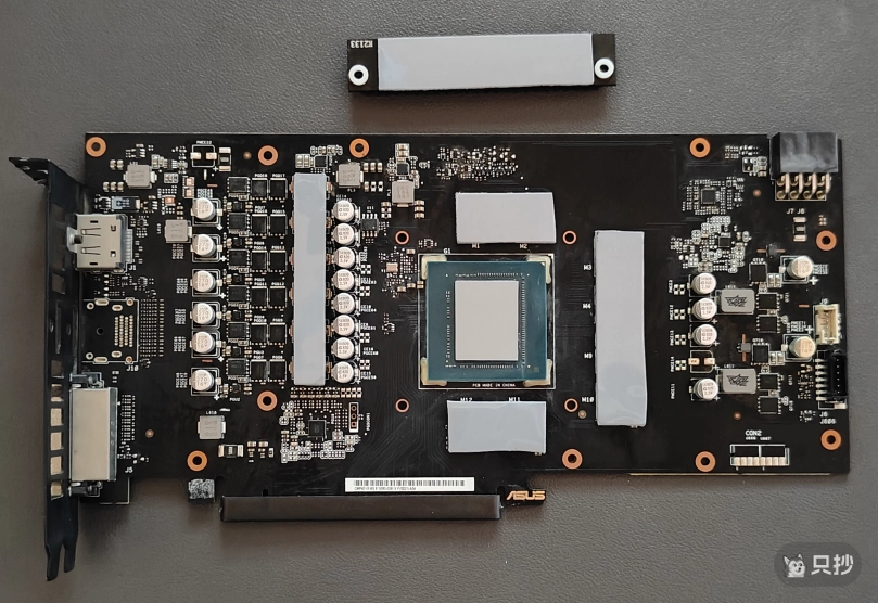 更换相变片和导热垫